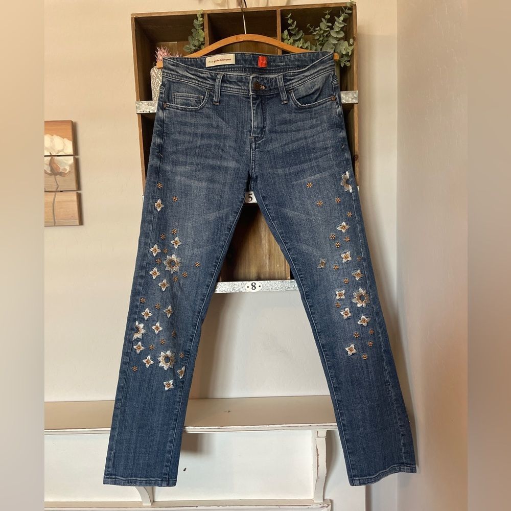 Anthropologie Pilcro and the Letterpress Size 26 Hyphen Fit Embroidered
